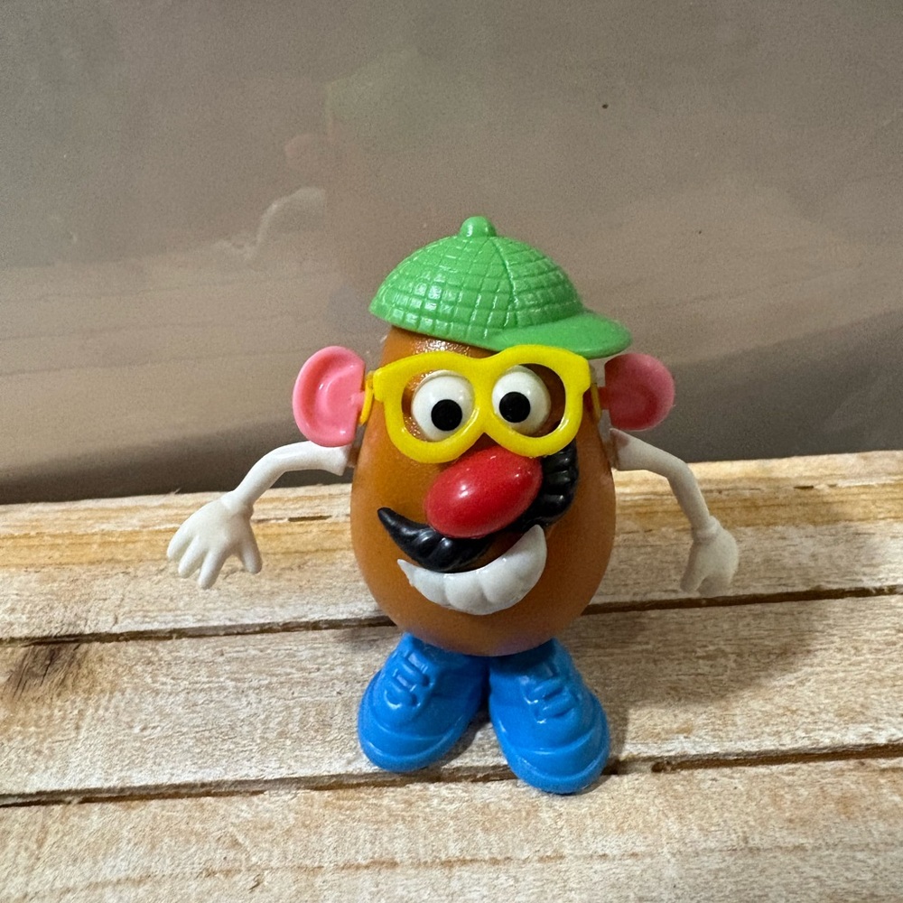 VINTAGE - Hasbro Playskool Mr. Potato Head Mix 'n Match Funny Face Keychain